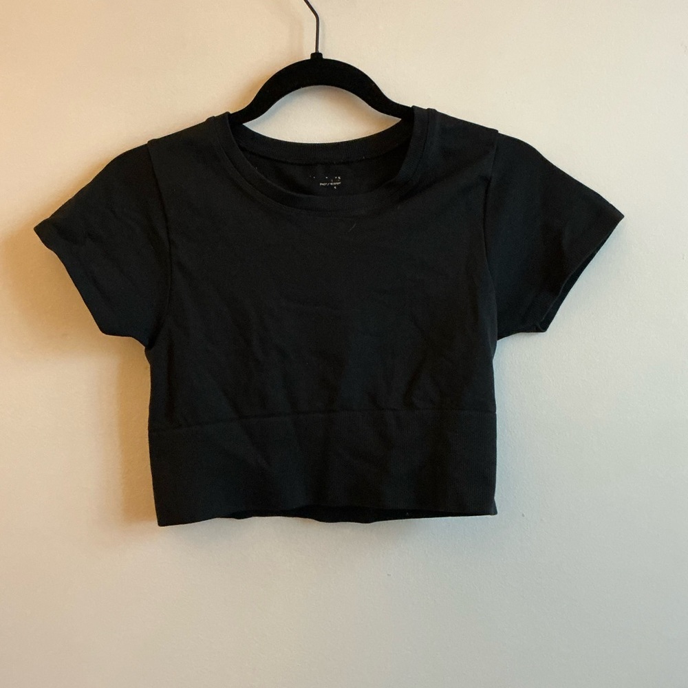 Black Cropped Aerie Workout Top